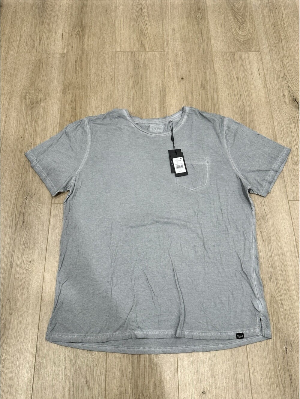 NWT Rails Men's Grey Short Sleeve Crew Neck Johnny Statue T-Shirt Size 2XL